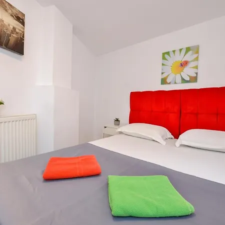 Apartamento Unirii Square Old Town Bucarest