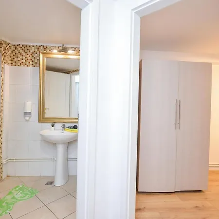 Unirii Square Old Town Apartment