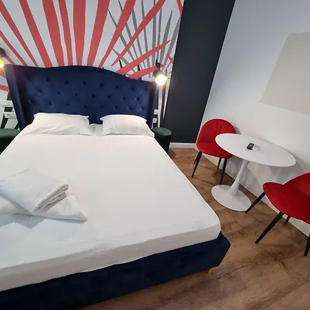 Unirii Square Old Town Apartment *