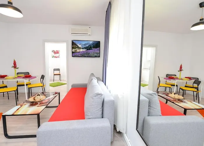 Unirii Square Old Town *